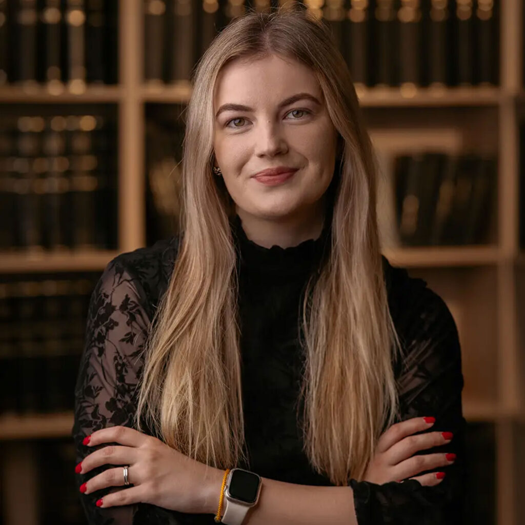Mgr. Daniela Hrušovská, Advokátsky koncipient — advokátska kancelária NORTA