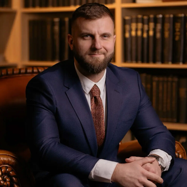 Mgr. et Mgr. Matej Pešta, Advokátsky koncipient — advokátska kancelária NORTA